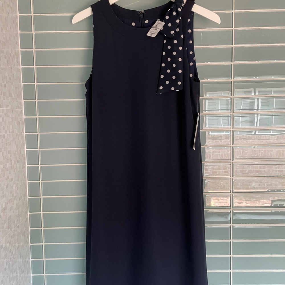 NWT Neiman Marcus Navy and Polka Dot Dress Size 4